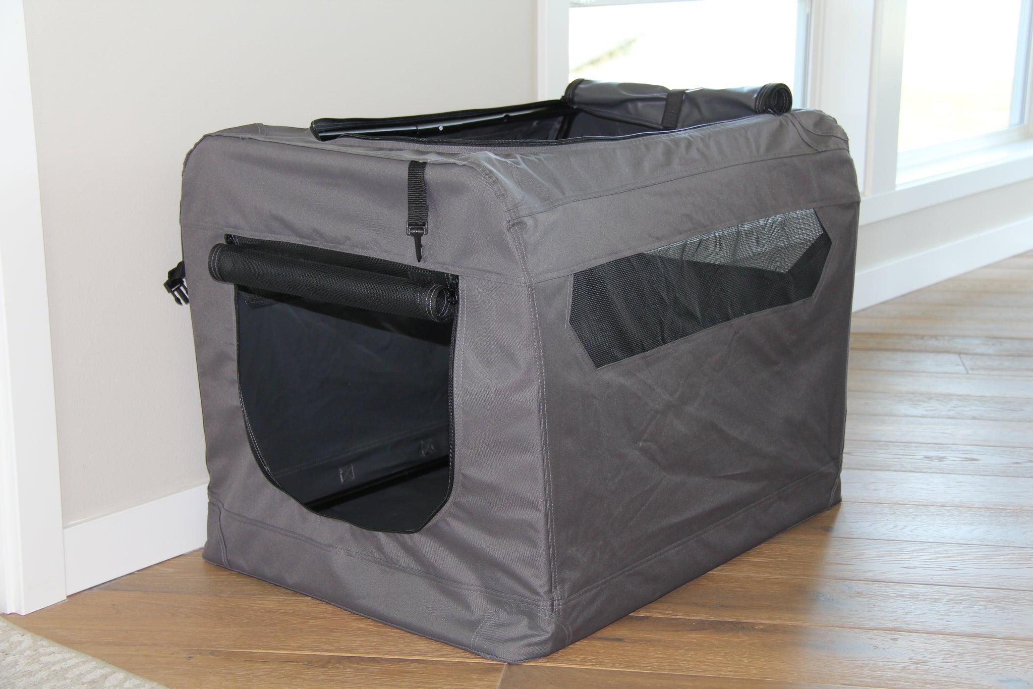 Soft Sided Portable Dog Crate – Twistep